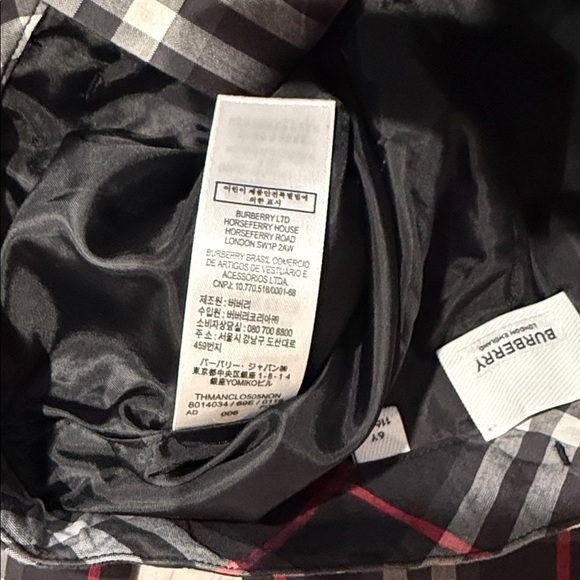 Burberry Black and Red plaid Pants, kids 6 - Picture 6 of 7